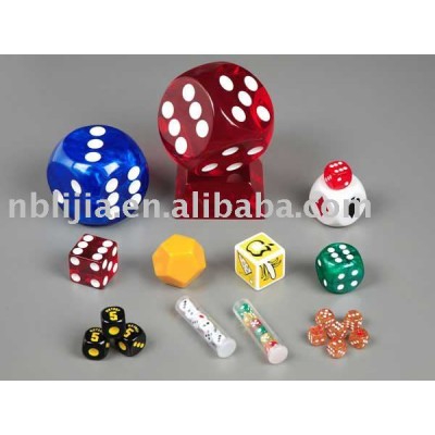 plastic dice / poker dice / games dices